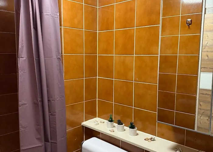 Cozy & Renovated In A Practical Location Appartamento Lubiana